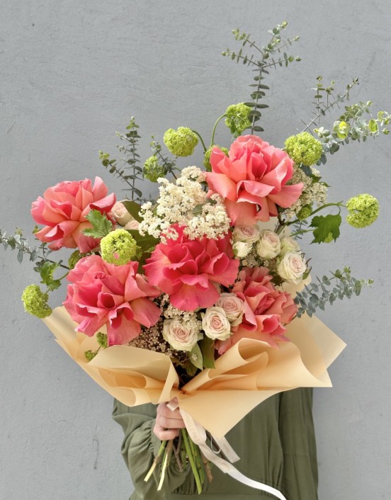 PUOKŠTĖ IR VĖL PASIMATYMAS