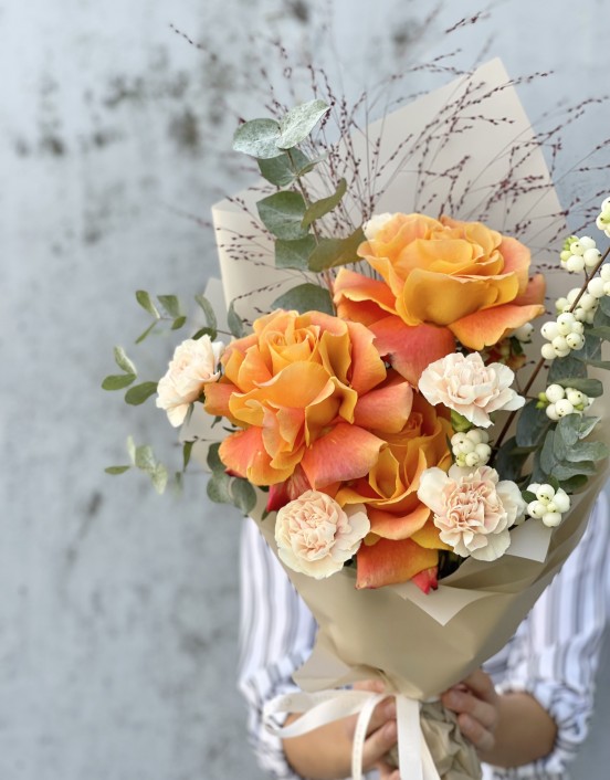 PUOKŠTĖ SALDUS APELSINAS IR...