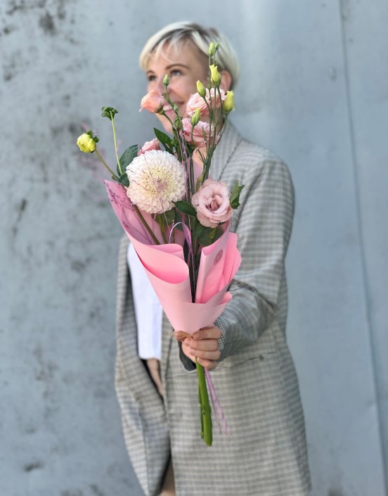 KOMPLIMENTAS SU JURGINU