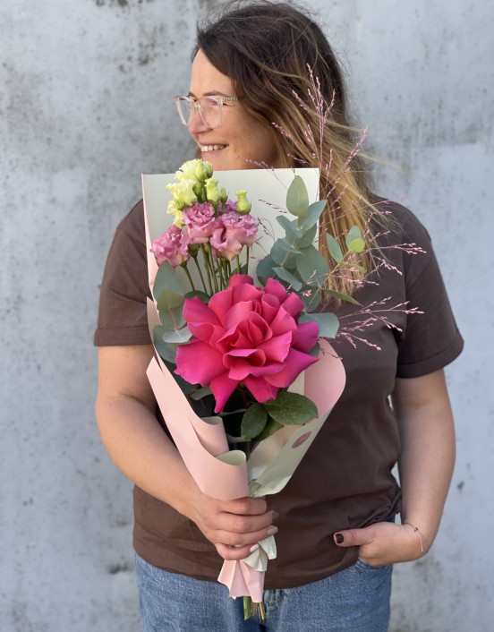 PUOKŠTĖ PIRMAS SKAMBUTIS