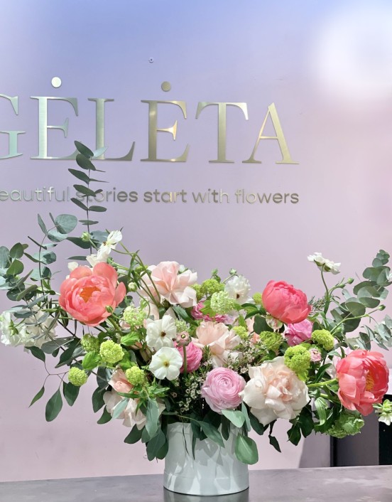 GĖLIŲ DĖŽUTĖ MAMAI