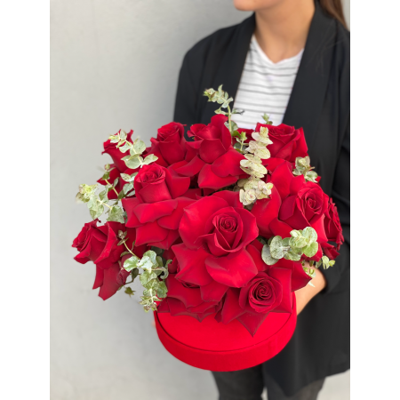 Gėlių dėžutė RAUDONOS ROŽĖS